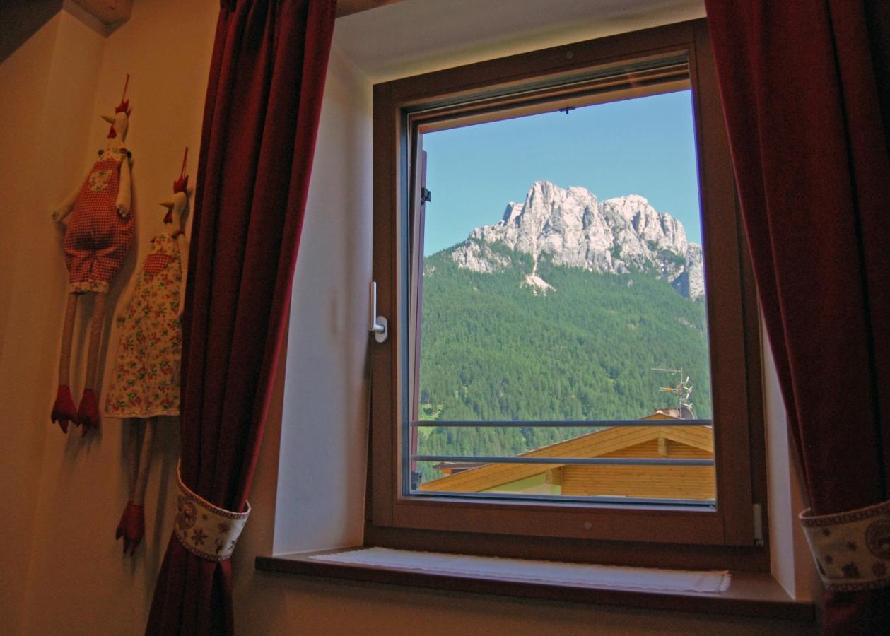 Ciasa Sas Da Le Doudesc Apartman Vigo di Fassa Kültér fotó