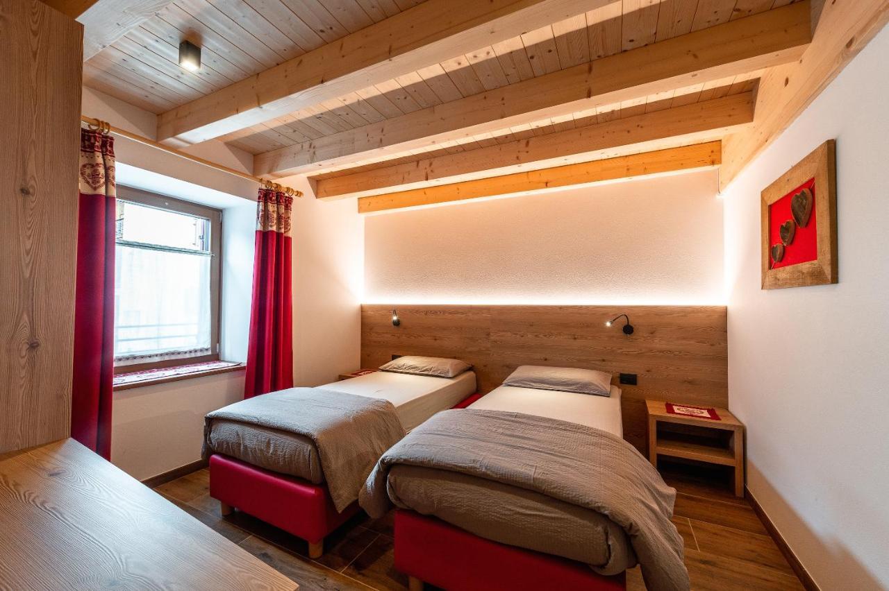 Ciasa Sas Da Le Doudesc Apartman Vigo di Fassa Kültér fotó